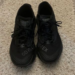 Men’s Nike Pegasus trail Goretex size 8.5 waterproof sneakers